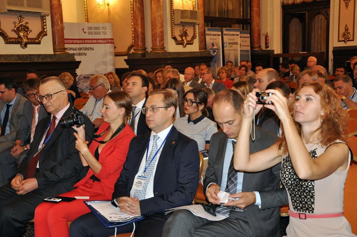Участь у XI міжнародному «Чорноморському Контейнерному Саміті 2017»